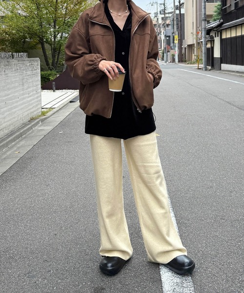 ISOOK（アイスー）の「スエードジップブルゾン(eri. select) / スウェード 合皮 エコレザー ジャケット 羽織り アウター スタンドカラー ドローコード ドロスト ミドル丈 ブラウン（ブルゾン・レディース・ダークブラウン・FREE）」の4枚目の写真