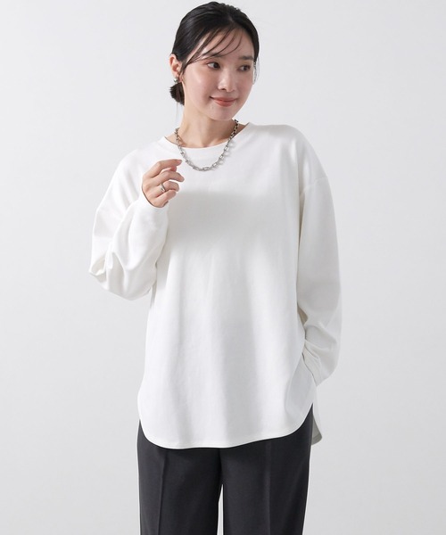 anyfee（エニフィー）の「【anyfee/大きいサイズ】ダブルジャージー裾ラウンドクルーネックロンT（Tシャツ/カットソー・レディース・ブラック/チャコール/アイボリー・LL/3L/4L/5L）」の4枚目の写真