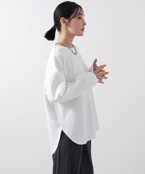 anyfee（エニフィー）の「【anyfee/大きいサイズ】ダブルジャージー裾ラウンドクルーネックロンT（Tシャツ/カットソー・レディース・ブラック/チャコール/アイボリー・LL/3L/4L/5L）」の11枚目の写真