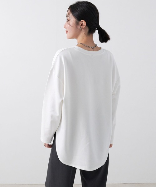 anyfee（エニフィー）の「【anyfee/大きいサイズ】ダブルジャージー裾ラウンドクルーネックロンT（Tシャツ/カットソー・レディース・ブラック/チャコール/アイボリー・LL/3L/4L/5L）」の14枚目の写真