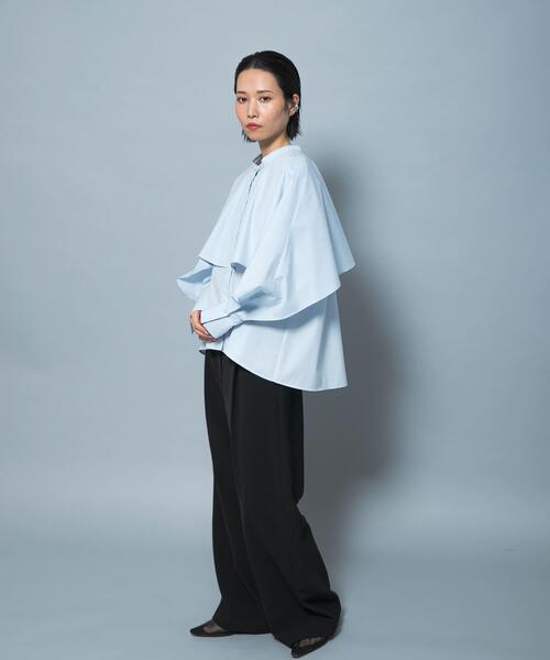 URBAN RESEARCH ROSSO WOMEN（アーバンリサーチ　ロッソ）の「『別注』CHIGNON×ROSSO　ラッフルシャツブラウス（シャツ/ブラウス・レディース・オフホワイト/ライトブルー・FREE）」の19枚目の写真