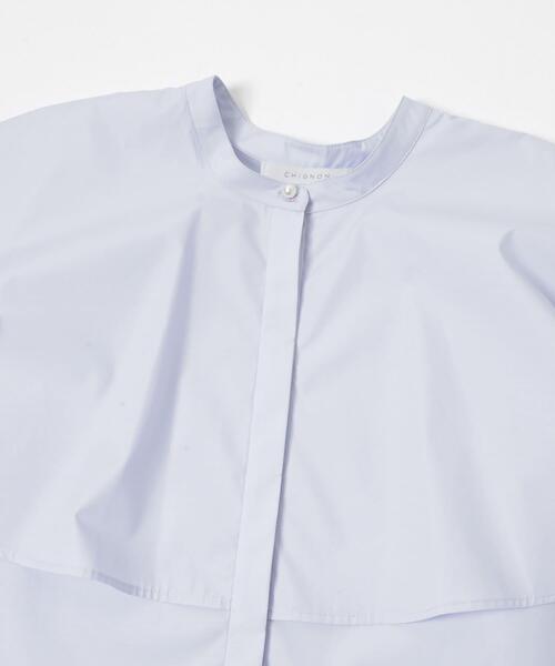 URBAN RESEARCH ROSSO WOMEN（アーバンリサーチ　ロッソ）の「『別注』CHIGNON×ROSSO　ラッフルシャツブラウス（シャツ/ブラウス・レディース・オフホワイト/ライトブルー・FREE）」の4枚目の写真