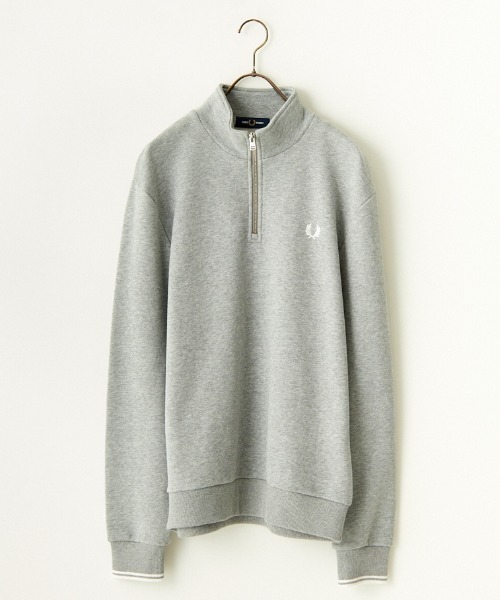 FRED PERRY（フレッドペリー）の「[FRED PERRY/フレッドペリー] ワンポイント刺繍ロゴ ハーフジップスウェット M3574（スウェット・レディース・アイボリー/ブルー系/ボルドー/キャメル/グリーン/ダークグリーン/グレー/グレイッシュベージュ・S/L/M/XL）」の10枚目の写真