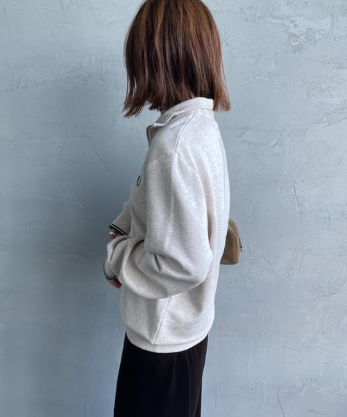 FRED PERRY（フレッドペリー）の「[FRED PERRY/フレッドペリー] ワンポイント刺繍ロゴ ハーフジップスウェット M3574（スウェット・レディース・アイボリー/ブルー系/ボルドー/キャメル/グリーン/ダークグリーン/グレー/グレイッシュベージュ・S/L/M/XL）」の12枚目の写真