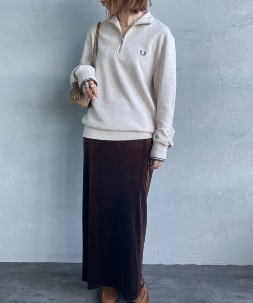 FRED PERRY（フレッドペリー）の「[FRED PERRY/フレッドペリー] ワンポイント刺繍ロゴ ハーフジップスウェット M3574（スウェット・レディース・アイボリー/ブルー系/ボルドー/キャメル/グリーン/ダークグリーン/グレー/グレイッシュベージュ・S/L/M/XL）」の14枚目の写真