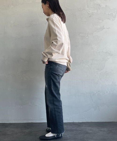 FRED PERRY（フレッドペリー）の「[FRED PERRY/フレッドペリー] ワンポイント刺繍ロゴ ハーフジップスウェット M3574（スウェット・レディース・アイボリー/ブルー系/ボルドー/キャメル/グリーン/ダークグリーン/グレー/グレイッシュベージュ・S/L/M/XL）」の22枚目の写真
