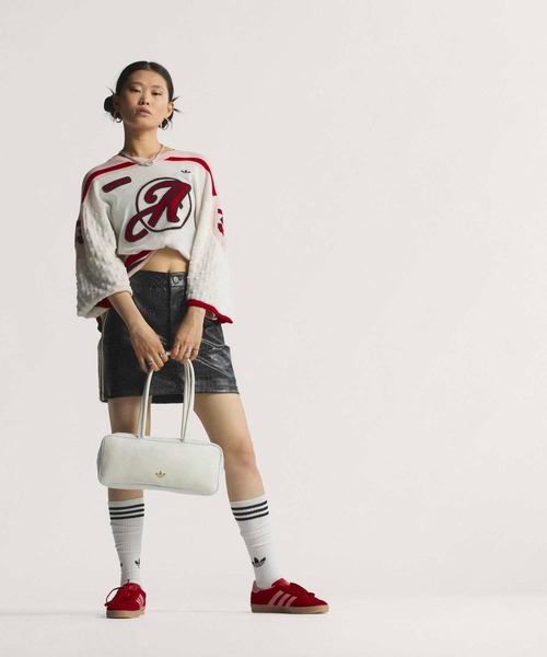 adidas（アディダス）の「プレザー ミニ スカート / アディダスオリジナルス adidas Originals（スカート・レディース・レッド/ブラック・XX-LARGE/LARGE/MEDIUM/SMALL/X-LARGE/X-SMALL）」の6枚目の写真