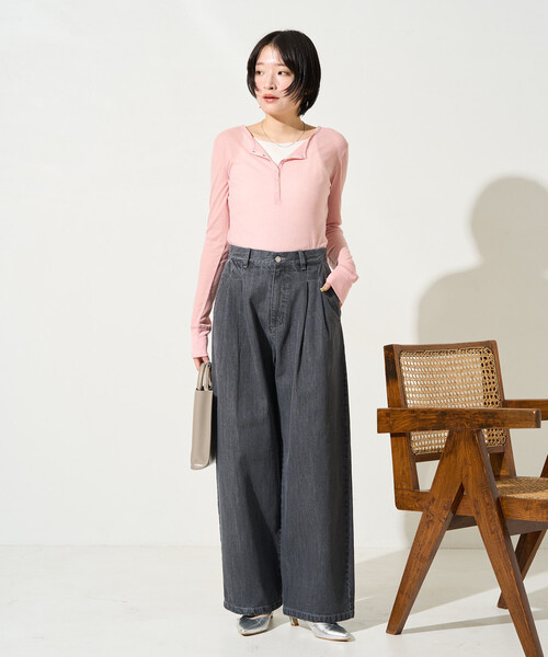 FREAK'S STORE（フリークスストア）の「限定展開　2タック ストレート デニムパンツ（デニムパンツ・レディース・グレー/ブルー/ダークネイビー/ネイビー・SMALL/MEDIUM）」の19枚目の写真