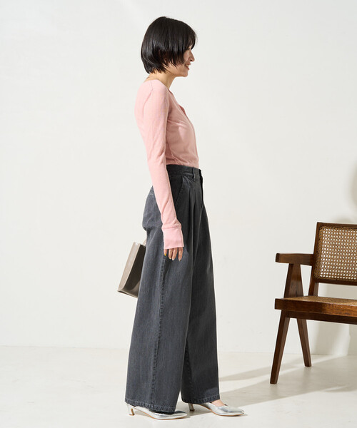 FREAK'S STORE（フリークスストア）の「限定展開　2タック ストレート デニムパンツ（デニムパンツ・レディース・グレー/ブルー/ダークネイビー/ネイビー・SMALL/MEDIUM）」の20枚目の写真