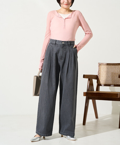 FREAK'S STORE（フリークスストア）の「限定展開　2タック ストレート デニムパンツ（デニムパンツ・レディース・グレー/ブルー/ダークネイビー/ネイビー・SMALL/MEDIUM）」の21枚目の写真