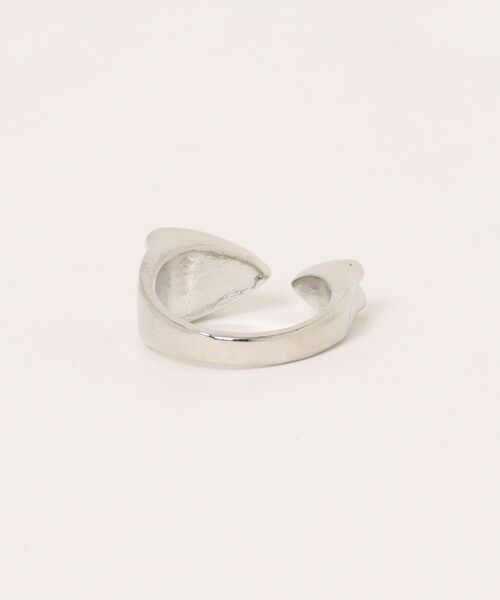 Burner（バーナー）の「【Sonu jewelry（ソヌジュエリー）】アシンメトリーハートデザイン オープンリング son-ring-4-1（リング・レディース・シルバー系その他・FREE）」の2枚目の写真