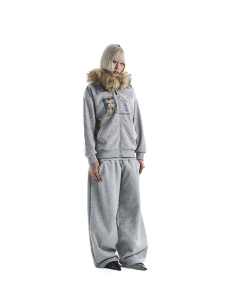 KAIYA(カイヤ)の「id card fur hooded zip up-cream(パーカー・レディース・その他・FREE)」の4枚目の写真