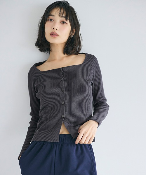 coca(coca)(コカ)の「スクエアニットボタントップス(ニット/セーター・レディース・チャコール/ブラック・L/M/S)」の7枚目の写真