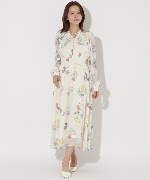AND COUTURE(アンドクチュール)の「フリルケープフラワープリントワンピース(ワンピース・レディース・アイボリー/ブラック/ライトグリーン・FREE)」の8枚目の写真