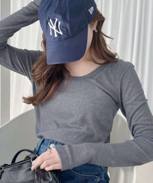 Ada.(エイダ)の「シアー テレコ クルーネック プルオーバー(Tシャツ/カットソー・レディース・ブラック/ライトブルー/オフホワイト・FREE)」の4枚目の写真