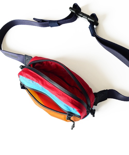 HOLIDAY（ホリデイ）の「HOLIDAY PACKABLE MINI MINI WAIST BAG (CRAZY) ホリデイパッカブルミニミニウエストバッグ (クレイジー)（ボディバッグ/ウエストポーチ・レディース・マルチ・ONE SIZE）」の4枚目の写真