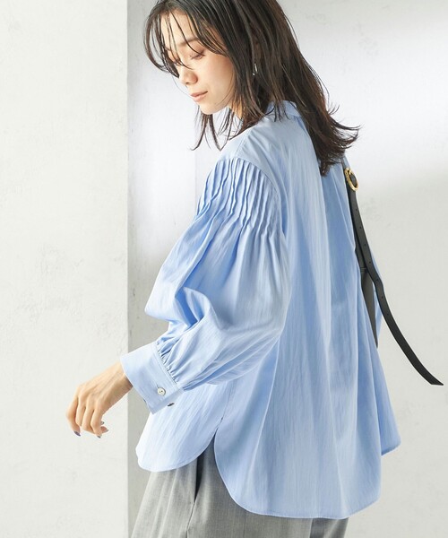 SHIPS(シップス)の「〈手洗い可能〉袖 ピンタック 羽織 ブラウス(シャツ/ブラウス・レディース・ネイビー/オフホワイト/ライトブルー・ONE SIZE)」の1枚目の写真