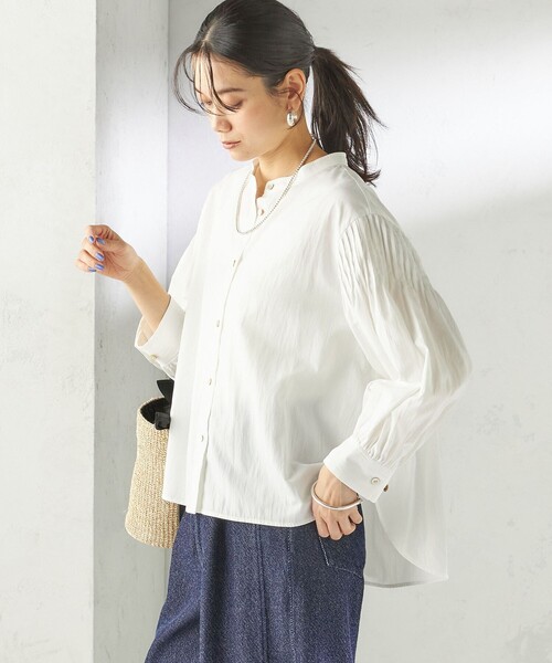 SHIPS(シップス)の「〈手洗い可能〉袖 ピンタック 羽織 ブラウス(シャツ/ブラウス・レディース・ネイビー/オフホワイト/ライトブルー・ONE SIZE)」の9枚目の写真