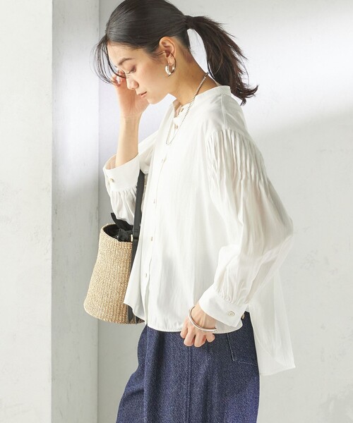 SHIPS(シップス)の「〈手洗い可能〉袖 ピンタック 羽織 ブラウス(シャツ/ブラウス・レディース・ネイビー/オフホワイト/ライトブルー・ONE SIZE)」の10枚目の写真