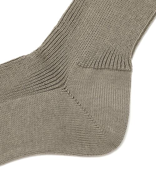 MHL.(エムエイチエル)の「FINE COTTON RIB SOCKS(ソックス/靴下・メンズ・ベージュ系その他3/グレー系その他2/グリーン・FREE)」の7枚目の写真