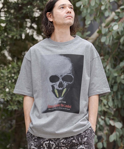 CAMBIO(カンビオ)の「mt10266- ビッグシルエットプリントT(Silence Speaks the Loudest) Tシャツ(CASD-172)(Tシャツ/カットソー・メンズ・ミックスグレー/セージグリーン/ホワイト・XL/L/M/S)」の1枚目の写真