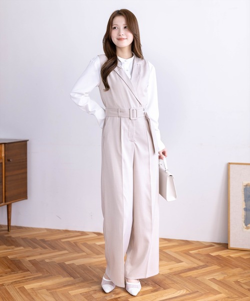 CLEAR BASIC（クリアベーシック）の「ベルト付きテーラードオールインワン[大人 フェミニン 上品]≪新作≫（つなぎ/オールインワン・レディース・アイボリー/ブラック・F）」の2枚目の写真