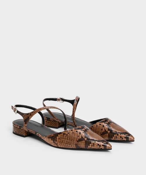 CHARLES & KEITH(チャールズ & キース)の「Cordeliaコーディリアポインテッドスリングバックフラット(パンプス・レディース・ブラック/その他3/オフホワイト・24.5cm/23.5cm/23cm/22.5cm/25.5cm/25cm)」の18枚目の写真