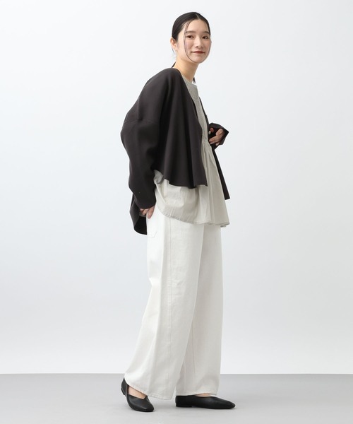 studio CLIP(スタディオクリップ)の「《natural by clip》12ゲージサークルVネックカーディガン(カーディガン/ボレロ・レディース・ブルー/チャコール/アイボリー・FREE)」の15枚目の写真