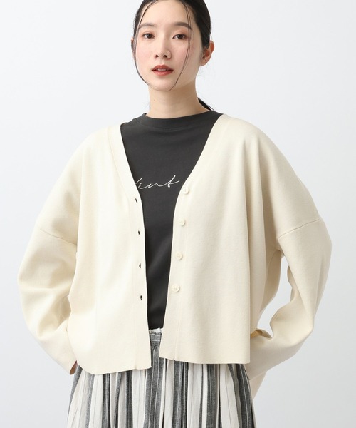 studio CLIP(スタディオクリップ)の「《natural by clip》12ゲージサークルVネックカーディガン(カーディガン/ボレロ・レディース・ブルー/チャコール/アイボリー・FREE)」の18枚目の写真