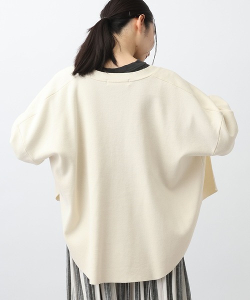 studio CLIP(スタディオクリップ)の「《natural by clip》12ゲージサークルVネックカーディガン(カーディガン/ボレロ・レディース・ブルー/チャコール/アイボリー・FREE)」の20枚目の写真