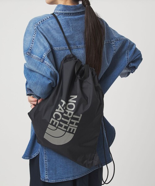 THE NORTH FACE（ザノースフェイス）の「＜THE NORTH FACE＞ピーエフサックパック（13L） / リュック（バックパック/リュック・レディース・ブラック/オリーブ/パープル・FREE）」の5枚目の写真