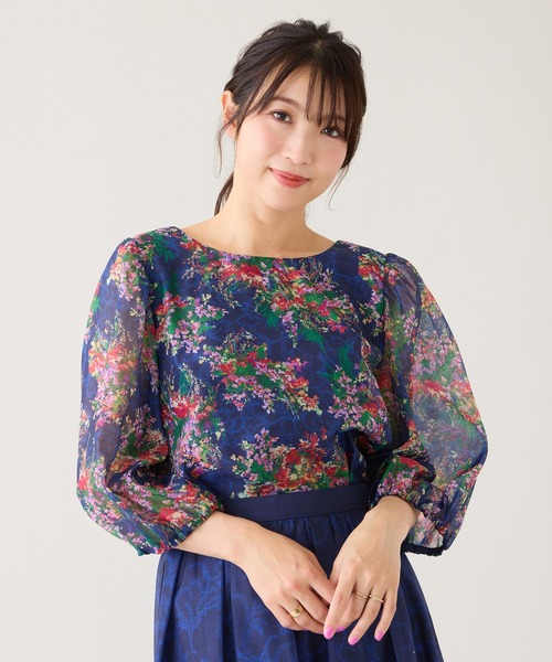 Rose Tiara(ローズティアラ)の「【セットアップ対応】フラワーブーケ柄パフスリーブブラウス(シャツ/ブラウス・レディース・ネイビー/イエロー・38/42/46)」の18枚目の写真