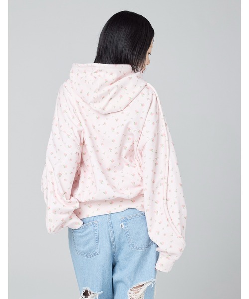 Little sunny bite（リトルサニーバイト）の「/Little Sunny Bite/floral hoodie（パーカー・レディース・ブラック/ピンク/ホワイト・MEDIUM/SMALL）」の15枚目の写真