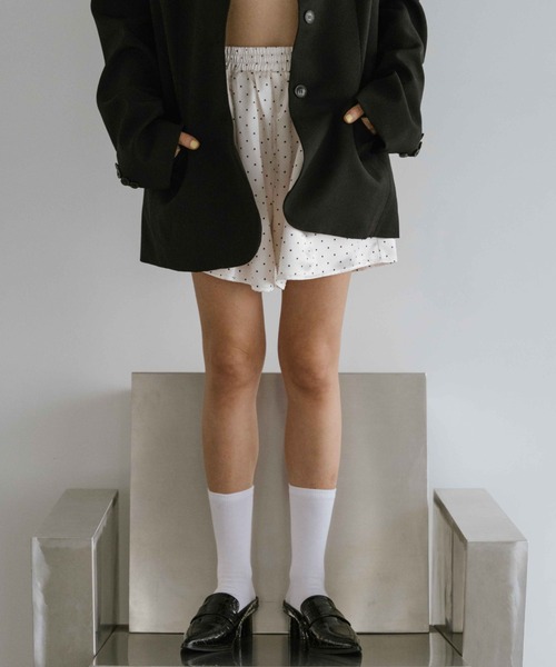 VION(ヴィオン)の「ミニマルドットイージーショートパンツ / Minimal Dot Easy Short Pants(その他パンツ・レディース・ホワイト/ブラック・M/S)」の16枚目の写真