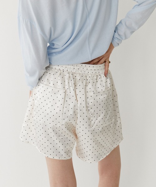 VION(ヴィオン)の「ミニマルドットイージーショートパンツ / Minimal Dot Easy Short Pants(その他パンツ・レディース・ホワイト/ブラック・M/S)」の13枚目の写真