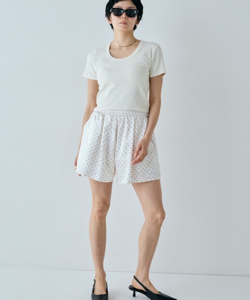 VION(ヴィオン)の「ミニマルドットイージーショートパンツ / Minimal Dot Easy Short Pants(その他パンツ・レディース・ホワイト/ブラック・M/S)」の21枚目の写真