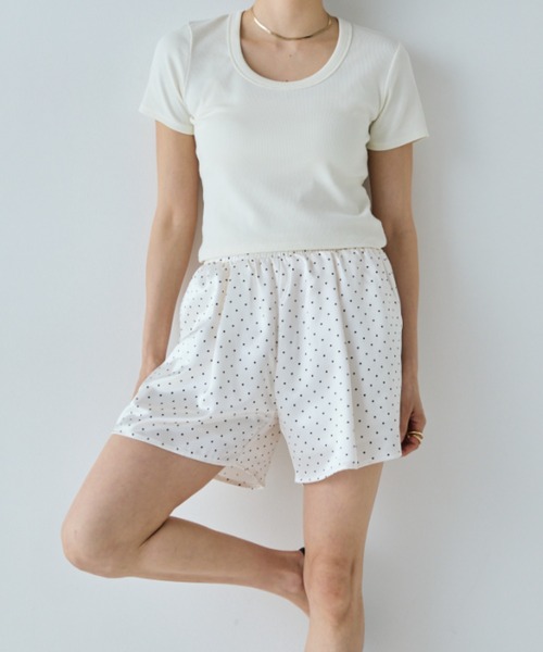 VION(ヴィオン)の「ミニマルドットイージーショートパンツ / Minimal Dot Easy Short Pants(その他パンツ・レディース・ホワイト/ブラック・M/S)」の20枚目の写真
