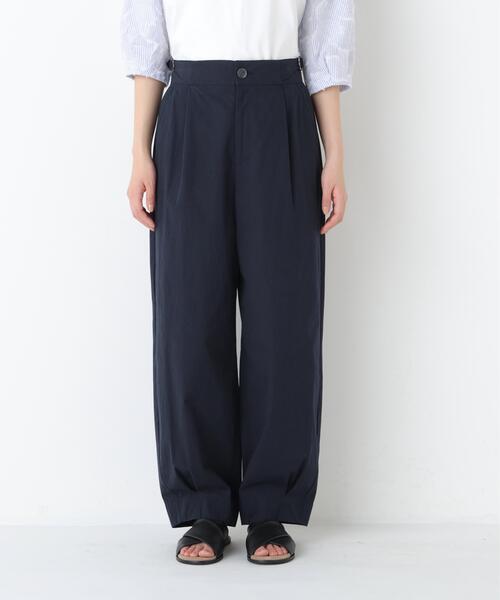 human woman（ヒューマンウーマン）の「◆【ウォッシャブル】コットンワッシャーバレルパンツ（その他パンツ・レディース・ベージュ/ネイビー・MEDIUM）」の20枚目の写真