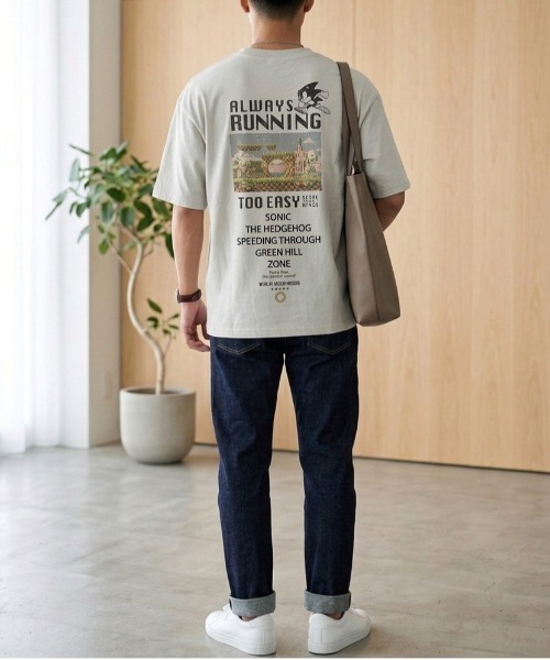 ALWAYS GOOD TIME(オルウェイズグッドタイム)の「【SONIC/ソニック】ヴィンテージライクUSD加工プリント半袖Tシャツ / レトロゲームデザインTシャツ/ユニセックス(Tシャツ/カットソー・メンズ・アイボリー/ブラック系その他/ホワイト系その他/スミクロ・M/LL/L)」の21枚目の写真