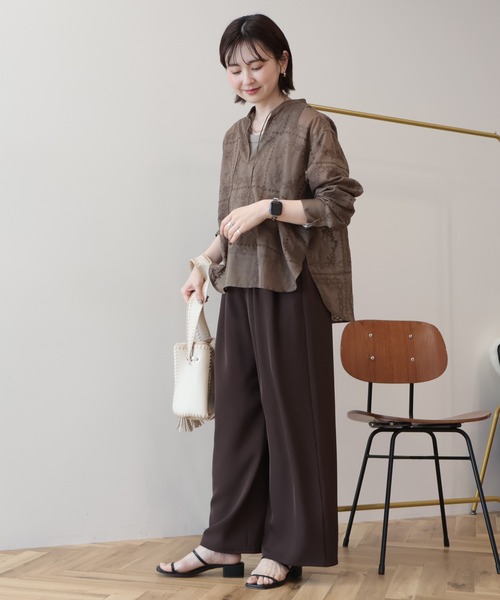 AMERICAN HOLIC(アメリカンホリック)の「スキッパーレースブラウス(シャツ/ブラウス・レディース・モカ/オフホワイト/ブラック・L/M)」の5枚目の写真