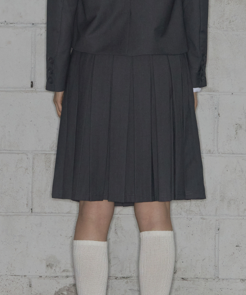 FANCY CLUB（ファンシークラブ）の「クラシックバックルプリーツミディスカート(GRAY) F25ZD970（スカート・レディース・その他・ONE）」の3枚目の写真