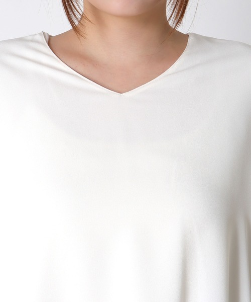 Jines(ジネス)の「シフォンブラウジングブラウス(Tシャツ/カットソー・レディース・ベージュ/ブラウン/ブラック/ホワイト・38)」の9枚目の写真
