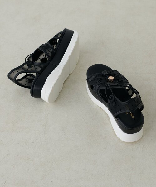 natural couture（ナチュラルクチュール）の「チュールスポサン（サンダル・レディース・オフホワイト/ピンクベージュ/ブラック・MEDIUM/LARGE）」の15枚目の写真