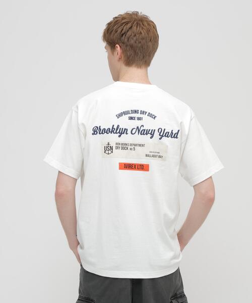 AVIREX(アヴィレックス)の「PATCHED S/S T-SHIRT "Brooklyn" / パッチド ショートスリーブ Tシャツ ”ブルックリン” / AVIREX / アヴィレックス(Tシャツ/カットソー・メンズ・ブラック/ホワイト/ネイビー/オレンジ・MEDIUM/LARGE/X-LARGE/XX-LARGE)」の2枚目の写真