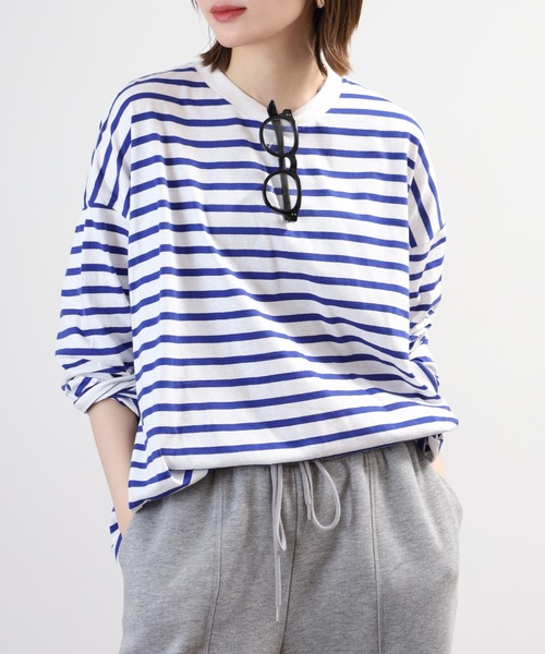 FUNALIVE(ファンアライブ)の「ボーダー オーバーサイズロンT チュニック丈 ドロップショルダー(Tシャツ/カットソー・レディース・ブルー/杢グレー/ブラック・LL~3L/M~L)」の14枚目の写真