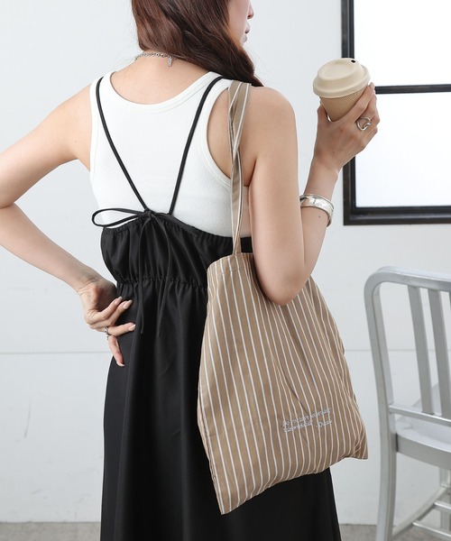 COLONY 2139(コロニートゥーワンスリーナイン)の「異素材ドッキングキャミワンピース(ワンピース・レディース・ブラウン/ブラック・FREE)」の4枚目の写真