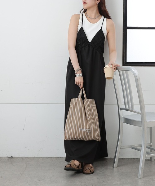 COLONY 2139(コロニートゥーワンスリーナイン)の「異素材ドッキングキャミワンピース(ワンピース・レディース・ブラウン/ブラック・FREE)」の9枚目の写真