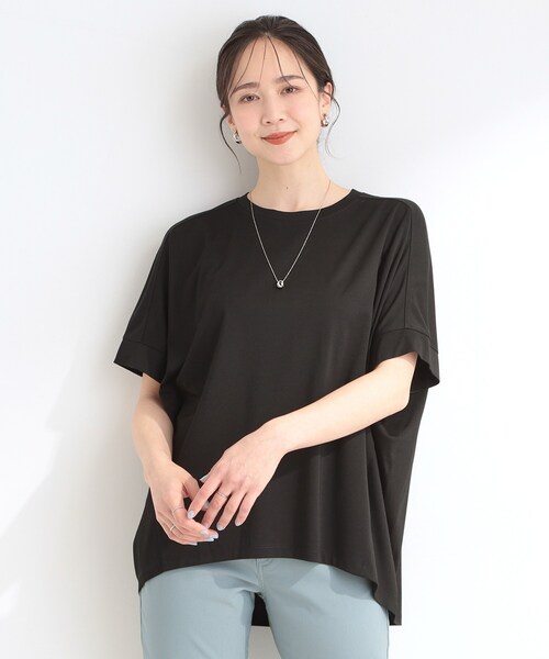 SHOO・LA・RUE(シューラルー)の「【新色追加/ひんやり/UV/S-LL/体型カバー】秋まで着られる ひやとろドルマンTシャツ(Tシャツ/カットソー・レディース・ダークブラウン/サックスブルー/ブラック/ホワイト系5・04/03/02/01)」の13枚目の写真