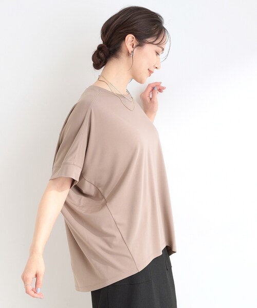 SHOO・LA・RUE(シューラルー)の「【新色追加/ひんやり/UV/S-LL/体型カバー】秋まで着られる ひやとろドルマンTシャツ(Tシャツ/カットソー・レディース・ダークブラウン/サックスブルー/ブラック/ホワイト系5・04/03/02/01)」の18枚目の写真