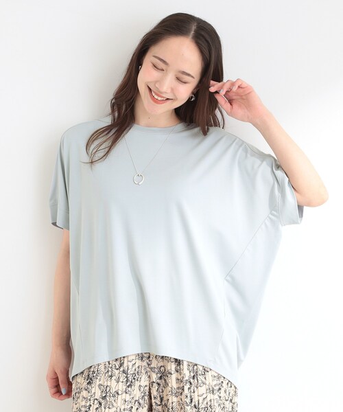SHOO・LA・RUE(シューラルー)の「【新色追加/ひんやり/UV/S-LL/体型カバー】秋まで着られる ひやとろドルマンTシャツ(Tシャツ/カットソー・レディース・ダークブラウン/サックスブルー/ブラック/ホワイト系5・04/03/02/01)」の21枚目の写真